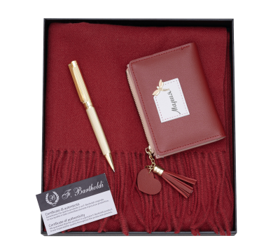 Дамски комплект - шал, химикалка и портомоне с персонален надпис